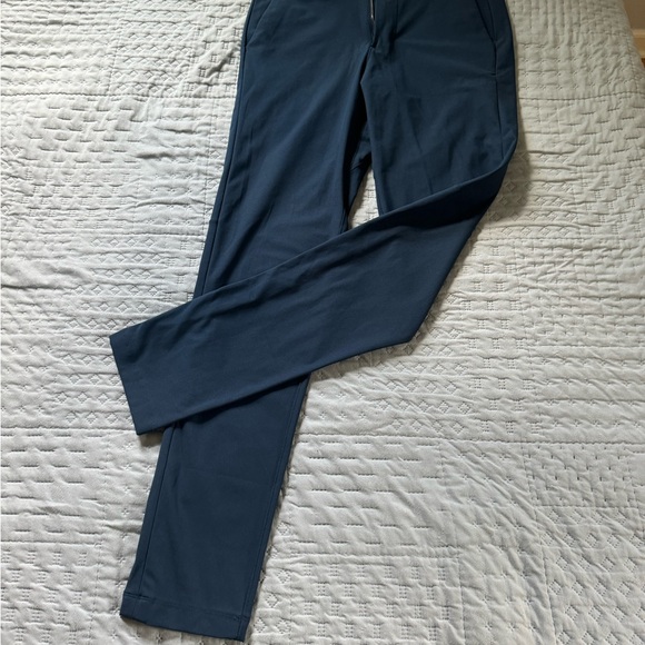 Lululemon Mens Commission Pant Slim Warpstreme 31" Inseam Navy VTag W 28" - Picture 3 of 8